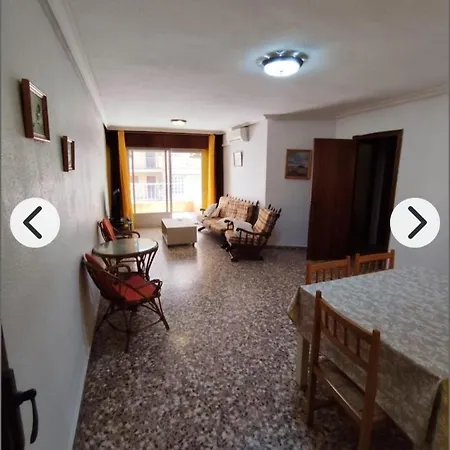 Playa Centro Апартаменты Торевьиа